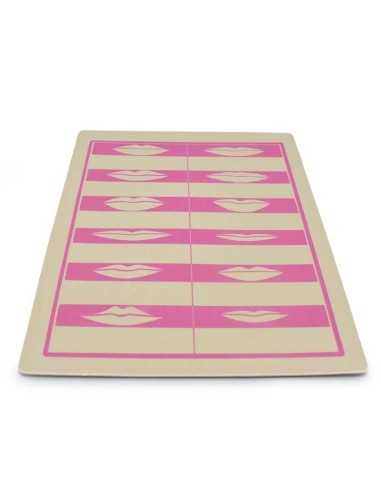 Piel sintética lisa para practicar micropigmentación.