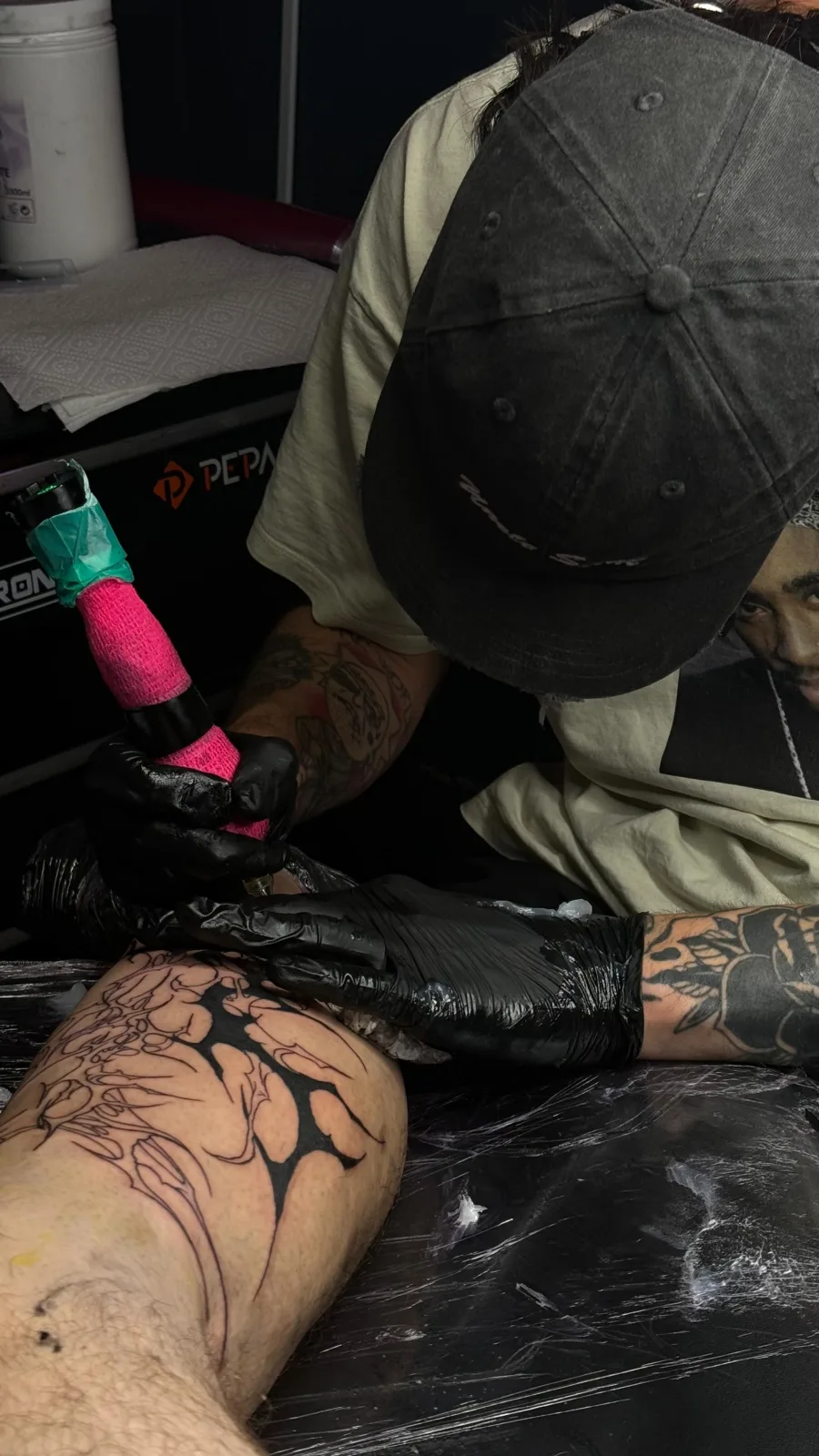 @blvcked.tattoo, tatuador en A Coruña