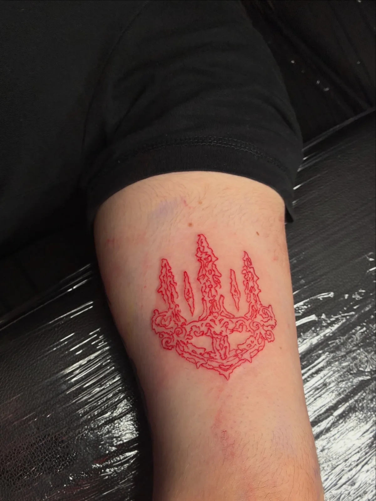 Tatuaje de @blvcked.tattoo en A Coruña