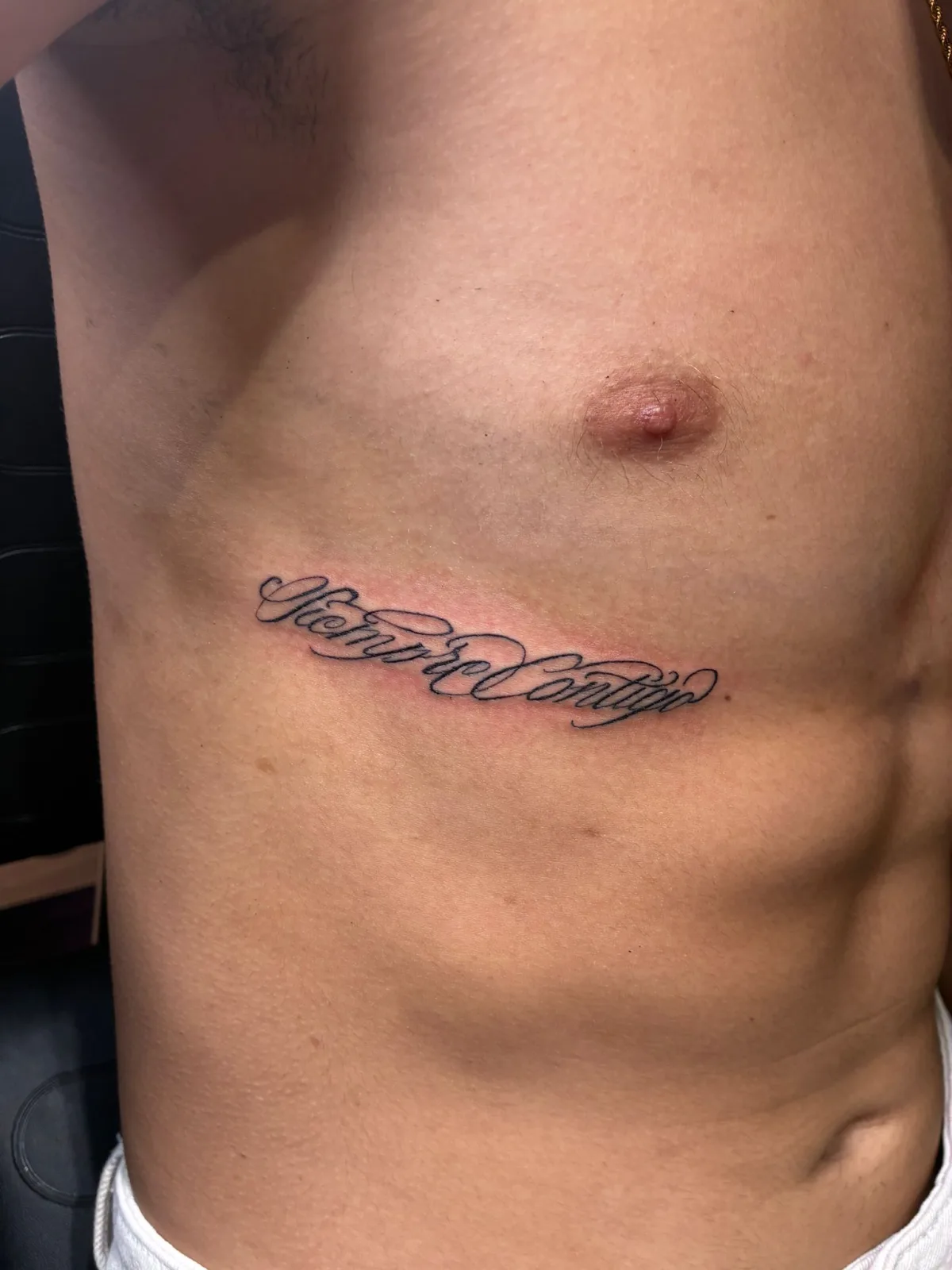 Tatuaje de @blvcked.tattoo en A Coruña