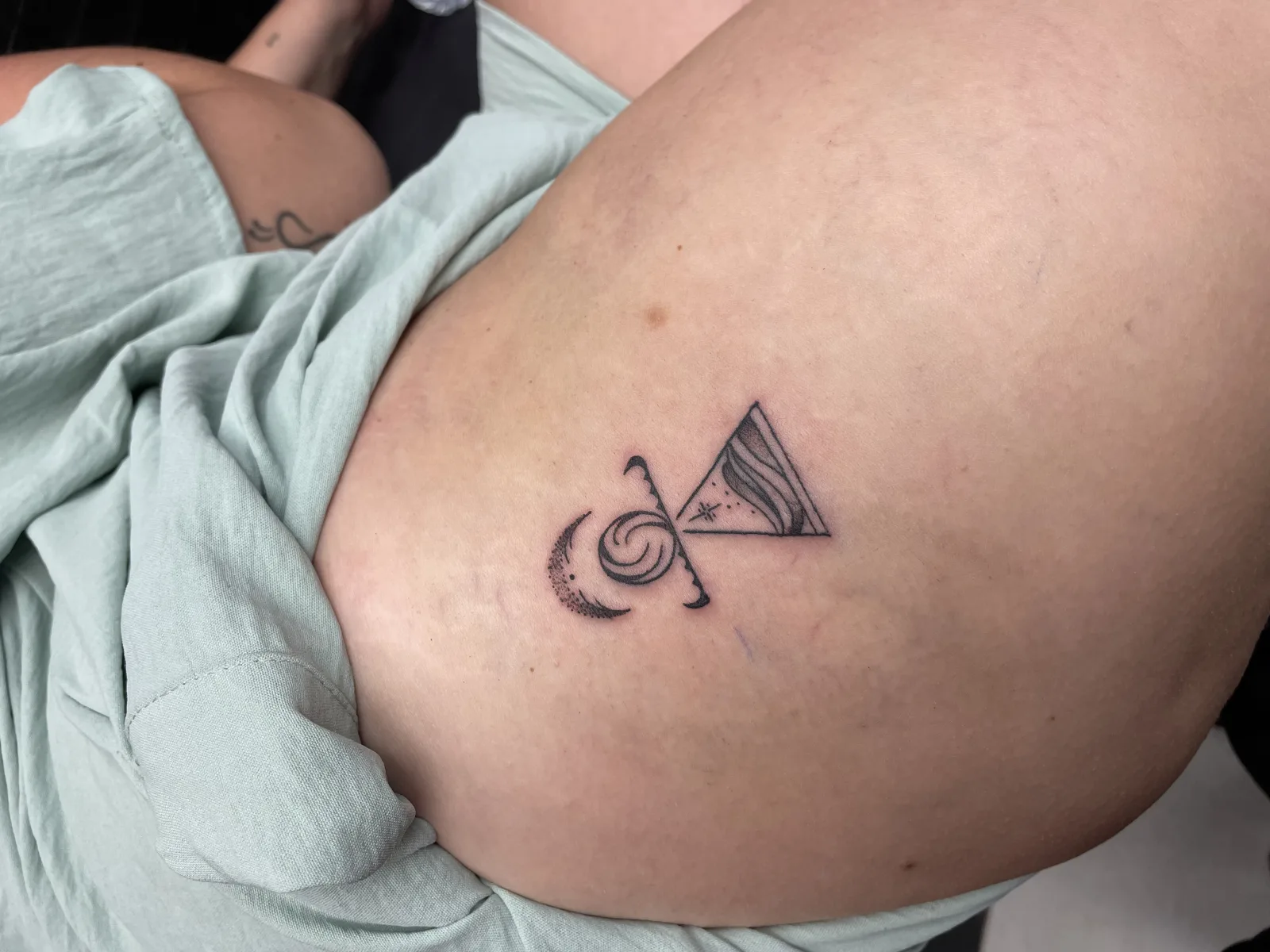 Tatuaje de El zurdo, tatuador en Madrid