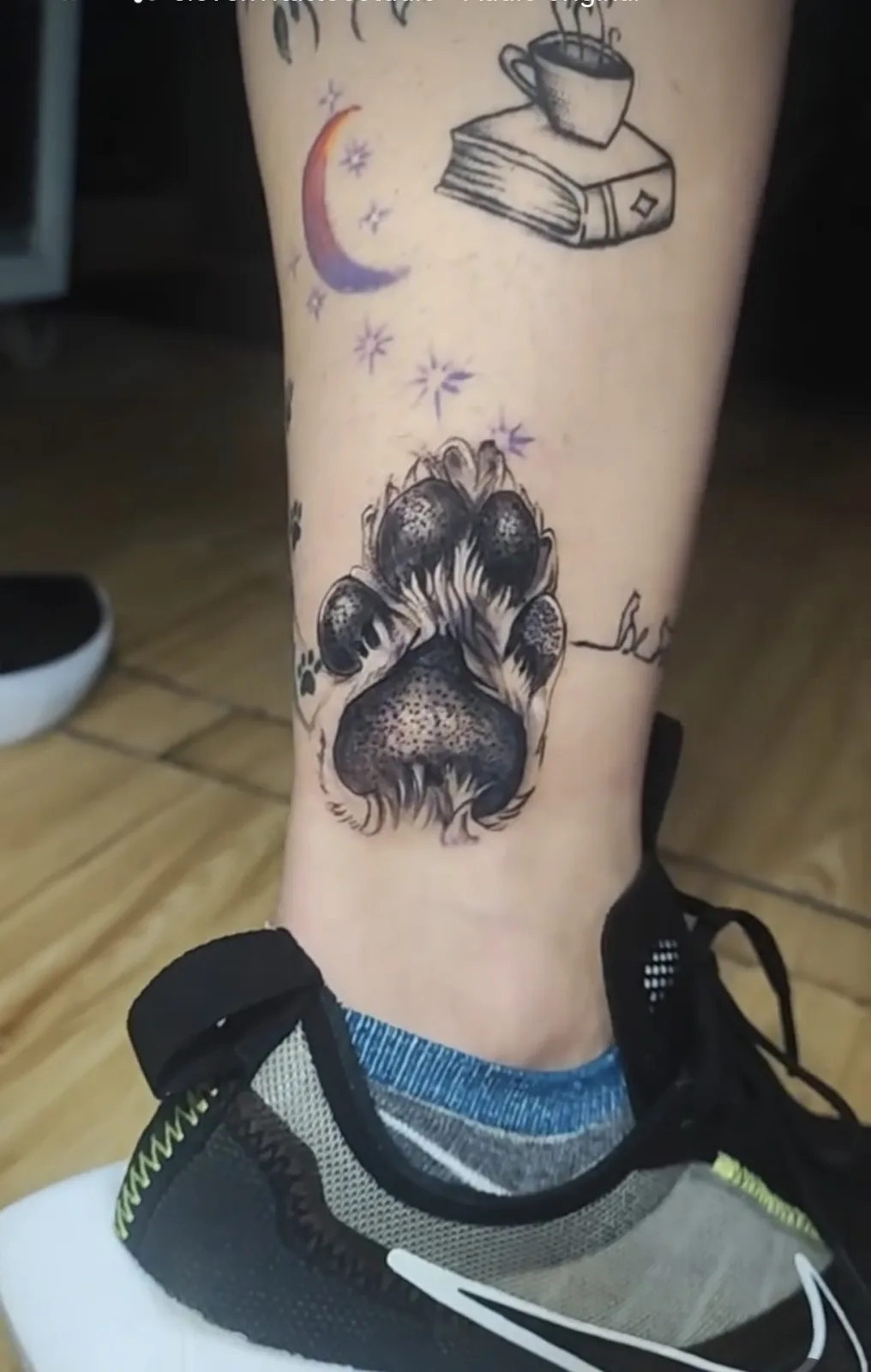 Tatuaje de Julián Castaño en Torrejón de Ardoz, Madrid