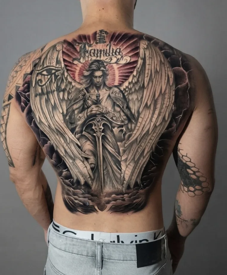 Tatuaje de Julián Castaño en Torrejón de Ardoz, Madrid