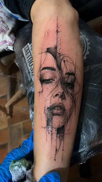 Tatuaje de Havana tatto, tatuador en Badajoz