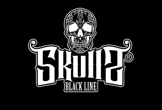 Skulls Black Line